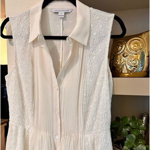 Impeccable white dress